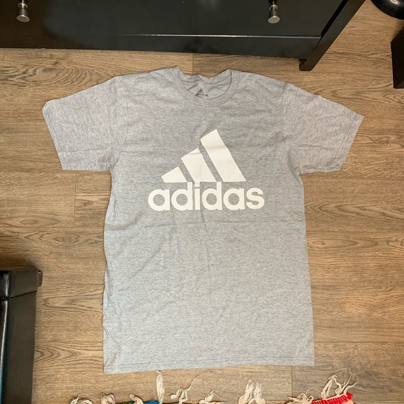 grey adidas shirt - Picture 4 of 7